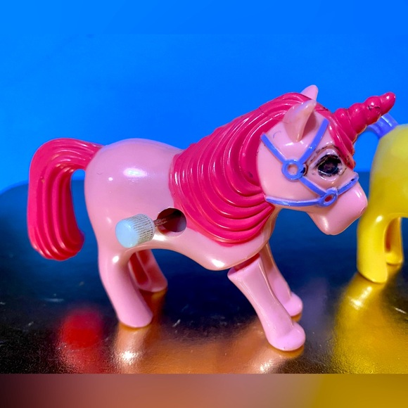 HAPPY HOOFERS PONIES VTG 90’s WIND UP UNICORN & PRANCING PONY TOYS 3” RARE - Picture 3 of 15